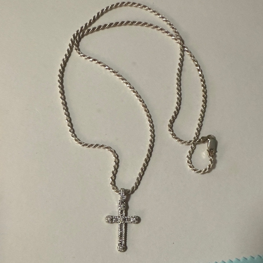 .925 Silver Cross Pendant and Necklace